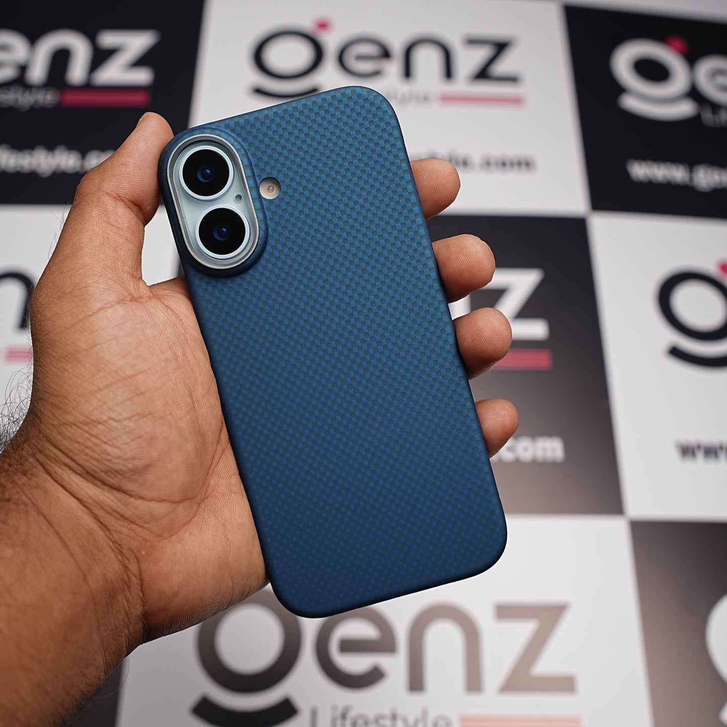 Blue 0.8mm Ultra Slim Carbon Fiber Magnetic Cover with MagSafe for iPhone