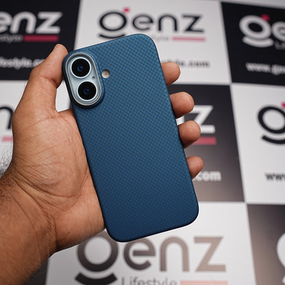 Blue 0.8mm Ultra Slim Carbon Fiber Magnetic Cover with MagSafe for iPhone