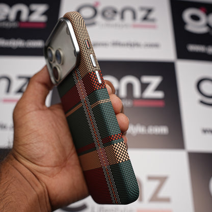 Luxo Life+ Checks Carbon Fiber MagSafe Case for iPhone