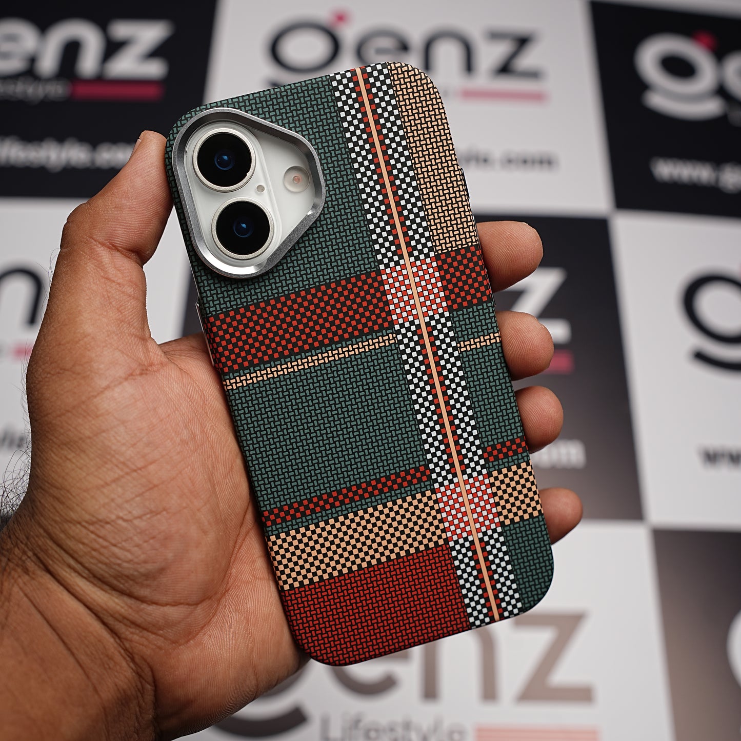 Luxo Life+ Checks Carbon Fiber MagSafe Case for iPhone