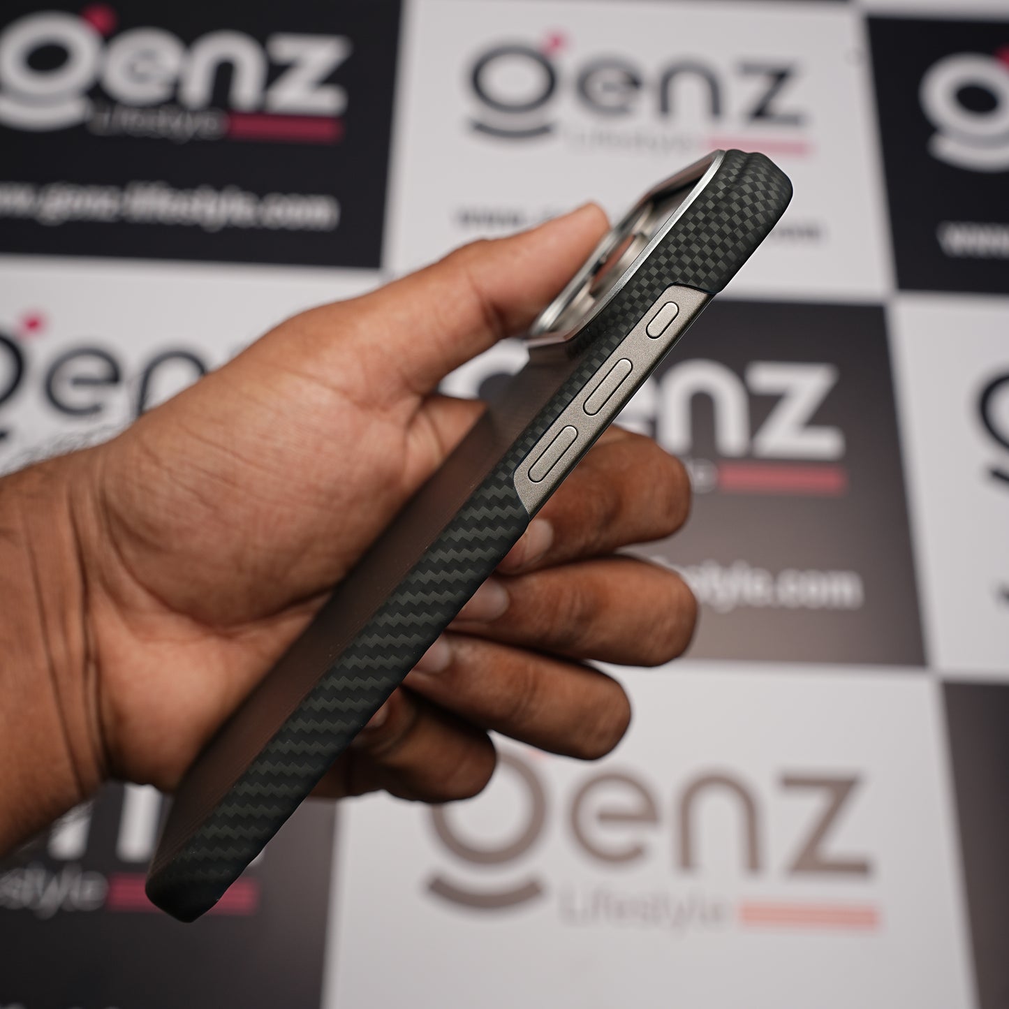 DFANS Kevlar Carbon Fiber MagSafe Case for iPhone