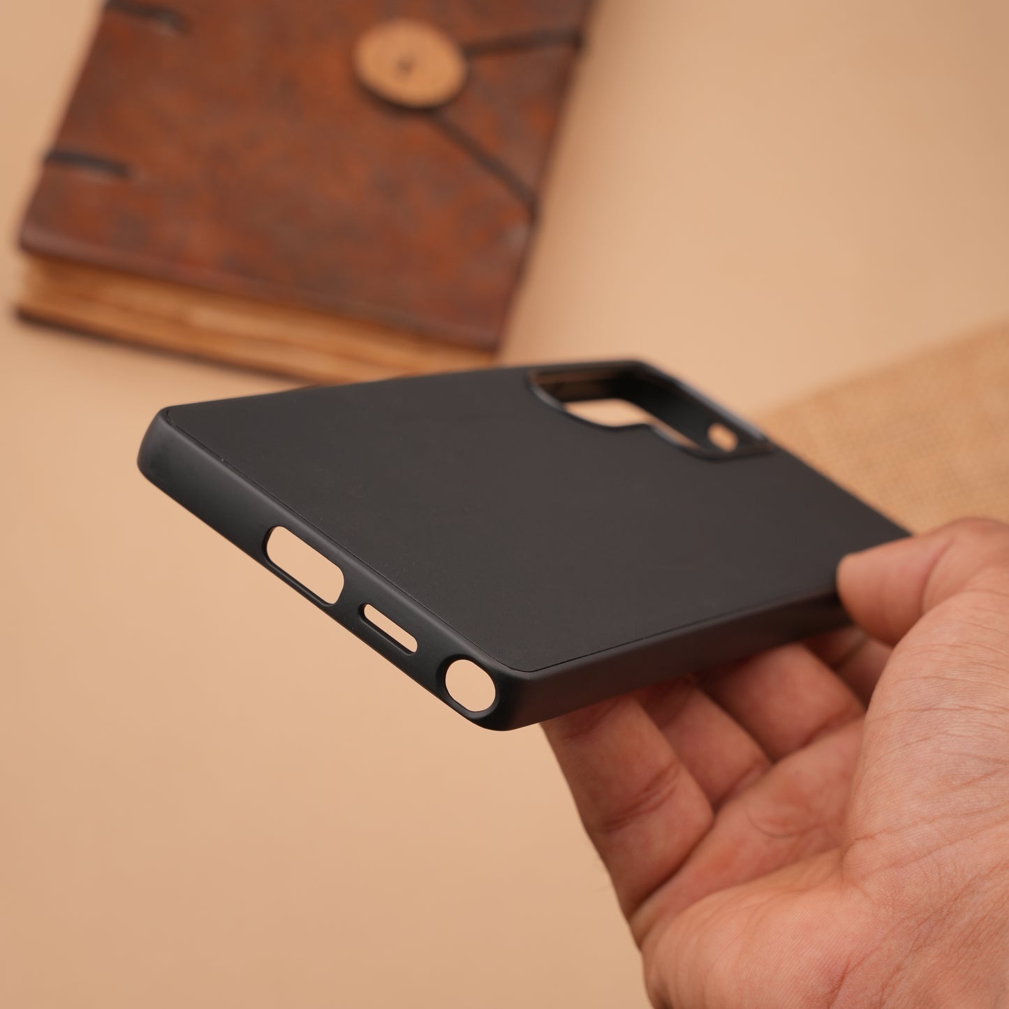 X-level Duke Leather case with MagSafe for Samsung Galaxy S25 Ultra