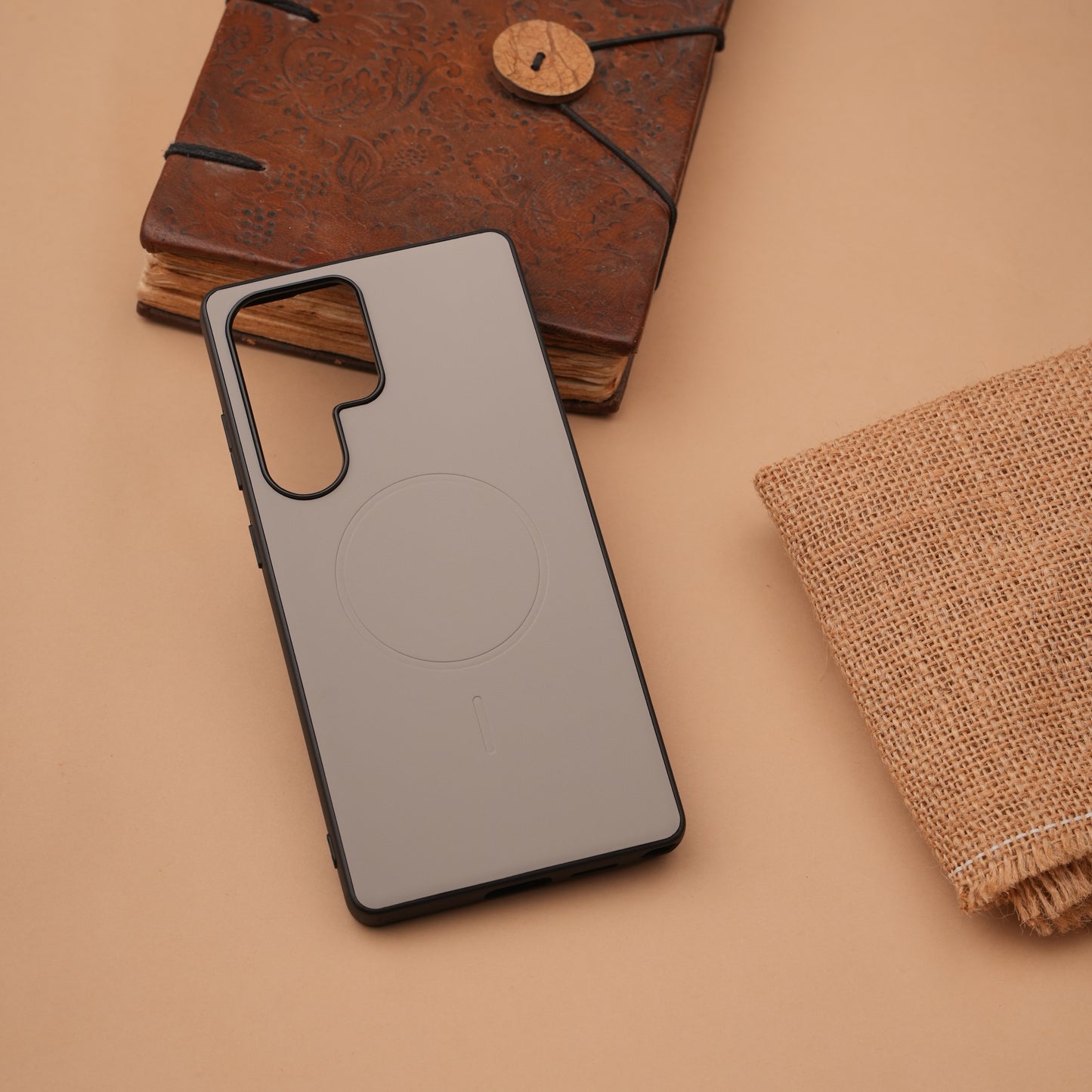 X-level Duke Leather case with MagSafe for Samsung Galaxy S25 Ultra