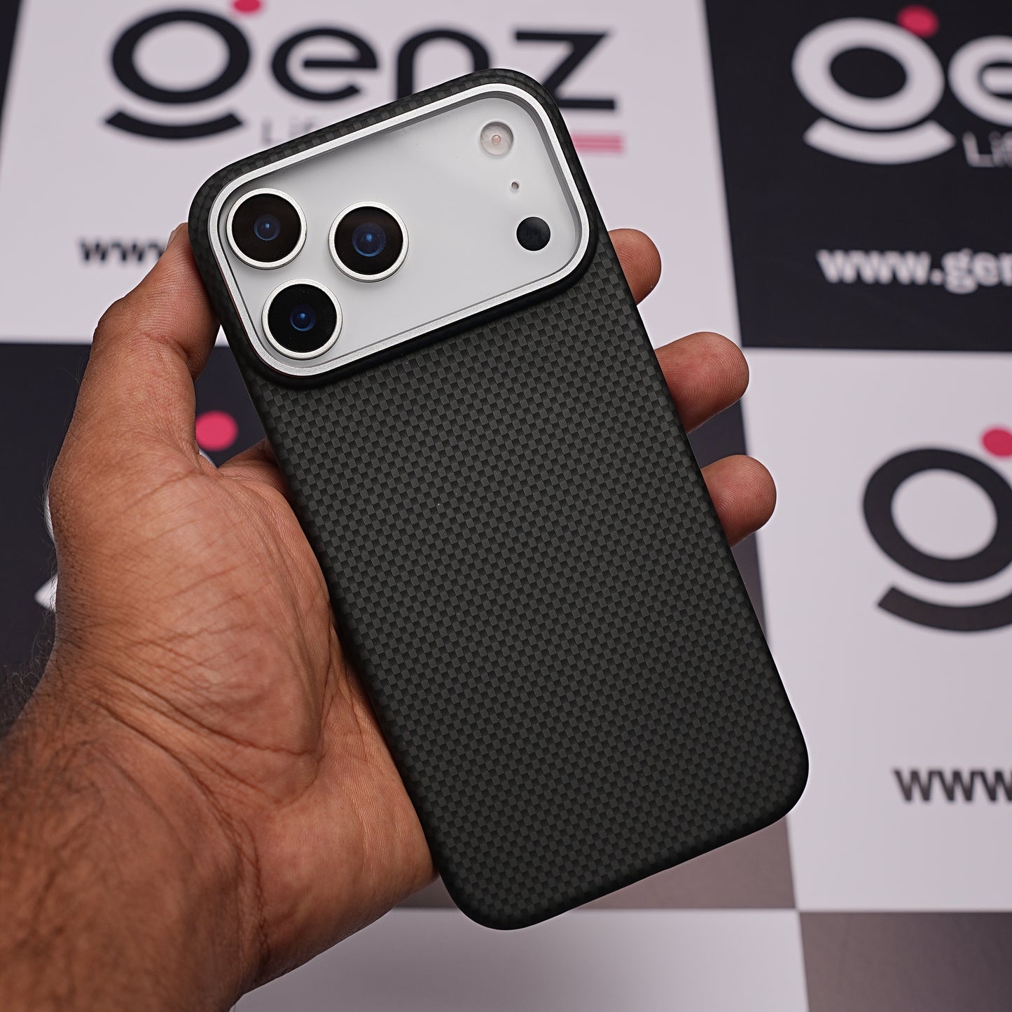 Black 0.8mm Ultra Slim Carbon Fiber Magnetic Cover with MagSafe for iPhone