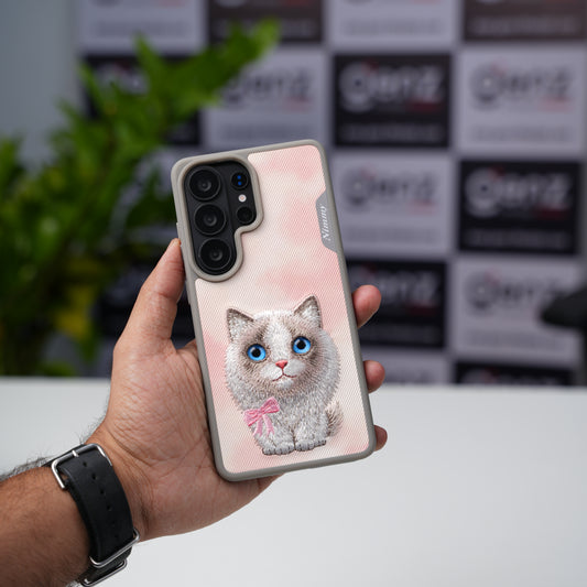 Nimmy Design Big Eyes Pink case for Samsung S26 Ultra - Blue Eyes