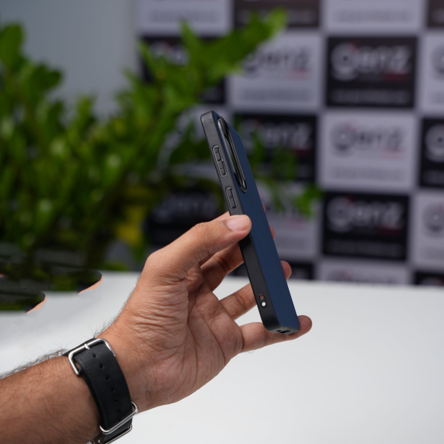 X-level Duke Blue Leather case with MagSafe for Samsung Galaxy S26