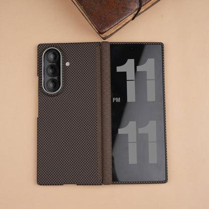 Moloch Design Brown Carbon Fiber MagSafe Case with Hinge Protection for Samsung Galaxy Z Fold7