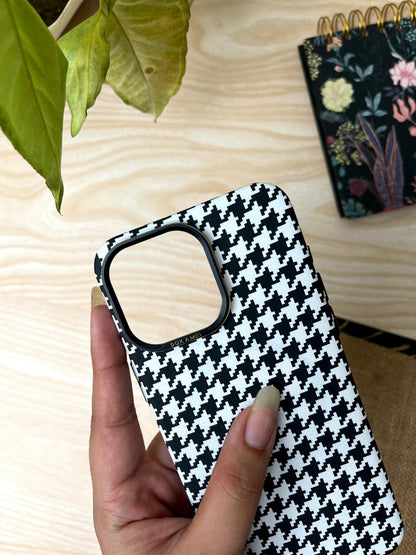 DGKAMEI White Carbon Fiber MagSafe Compatible Metal Ring Case For iPhone