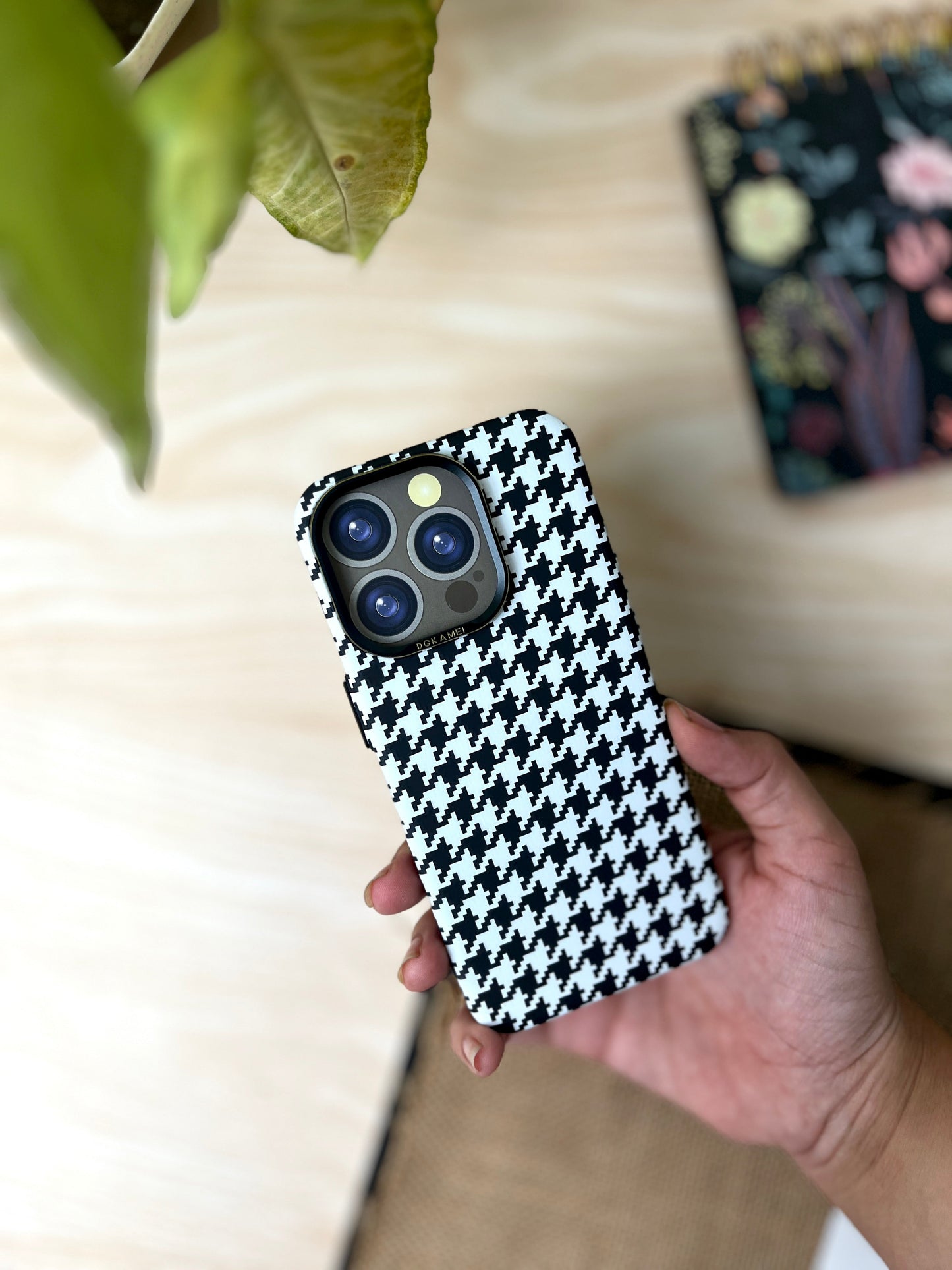 DGKAMEI White Carbon Fiber MagSafe Compatible Metal Ring Case For iPhone