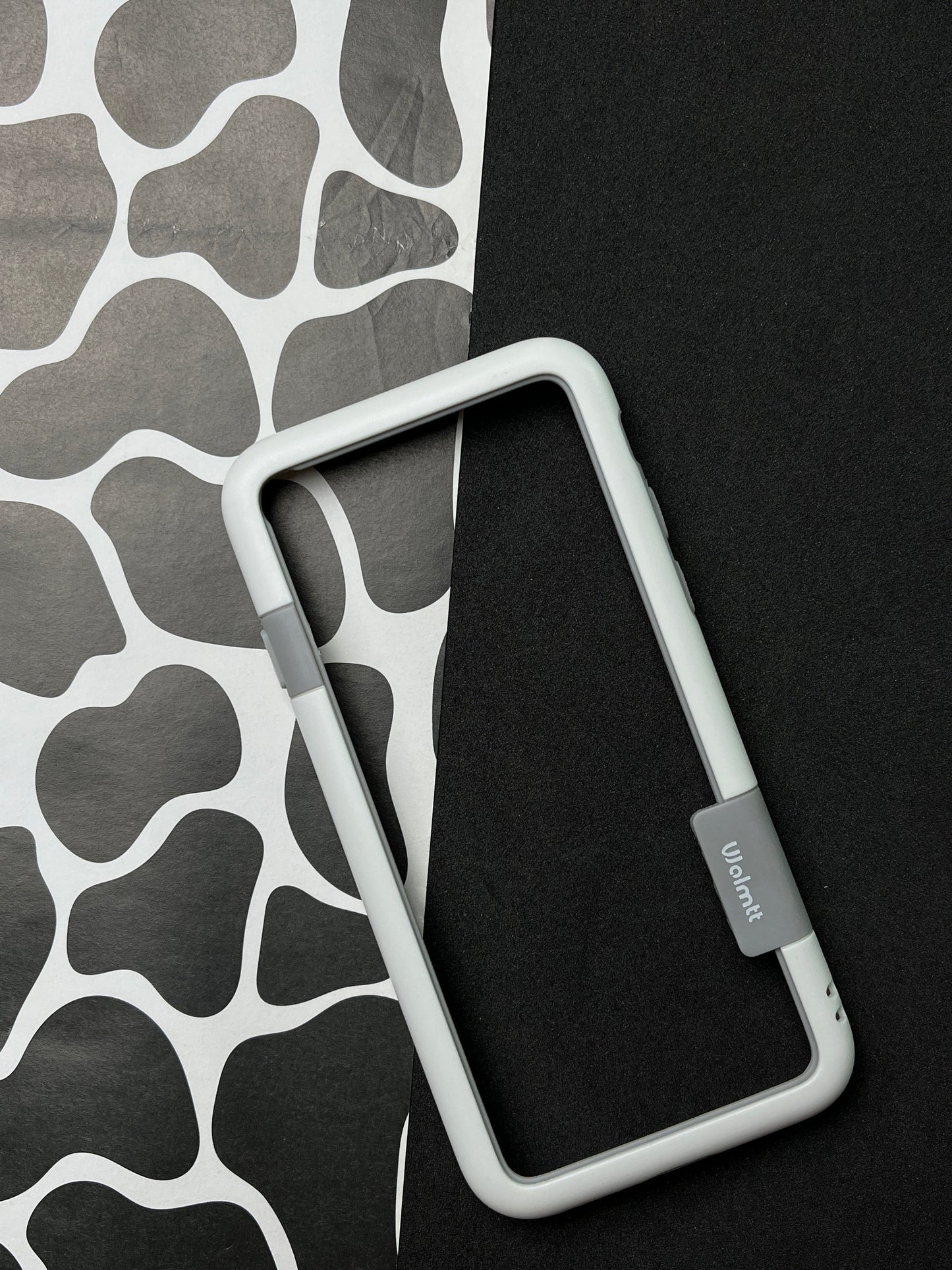 Walnut White Bumper ring for iPhone