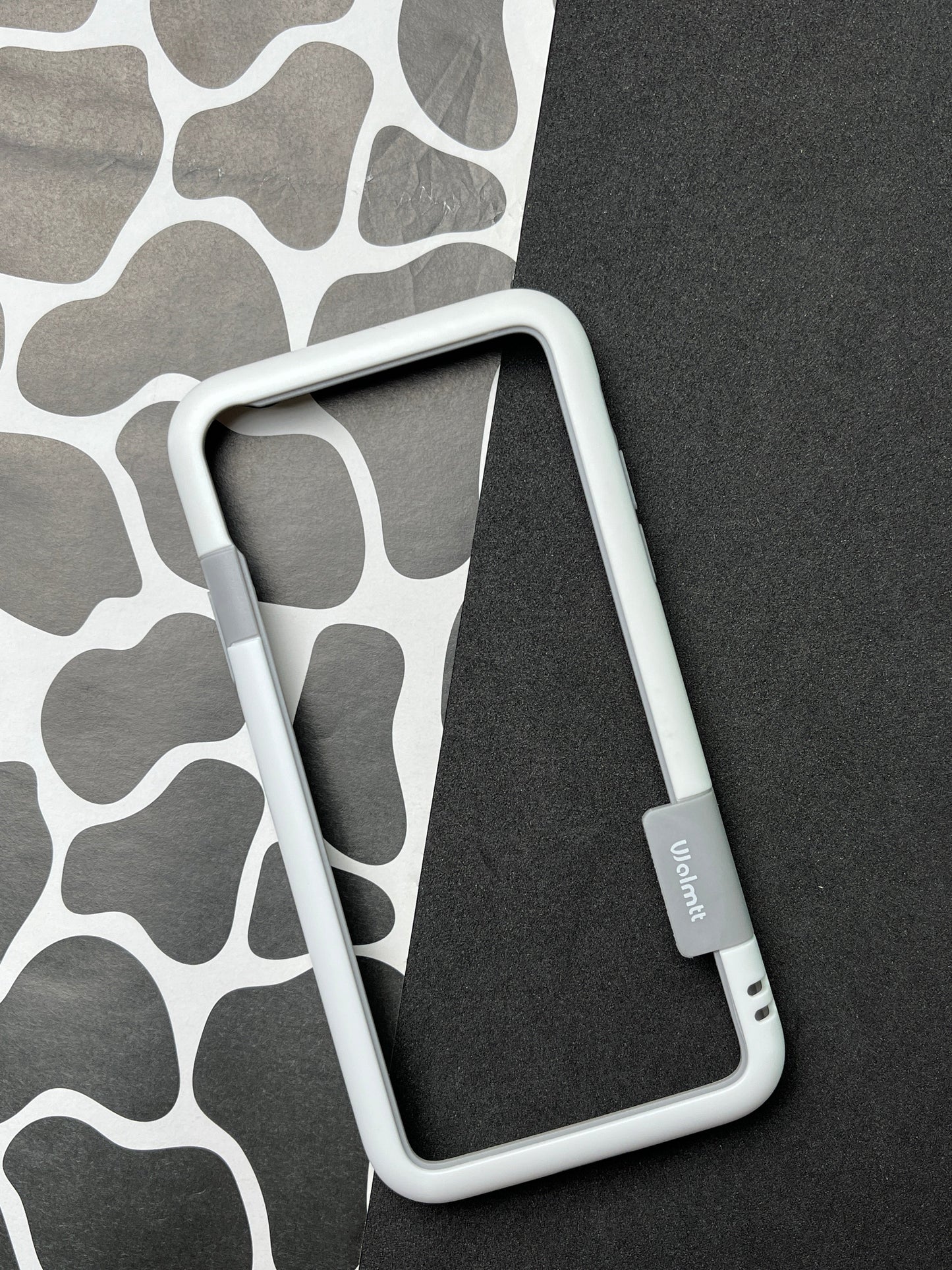 Walnut White Bumper ring for iPhone