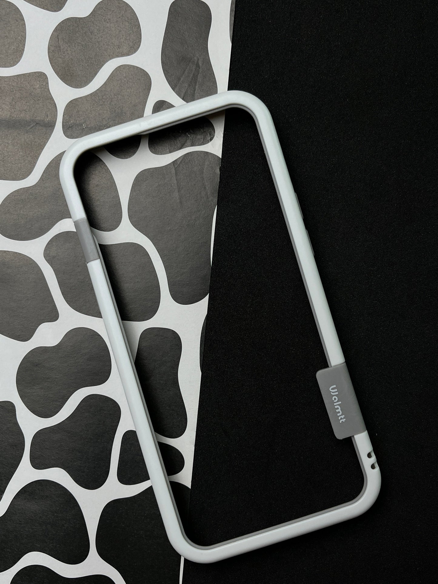 Walnut White Bumper ring for iPhone