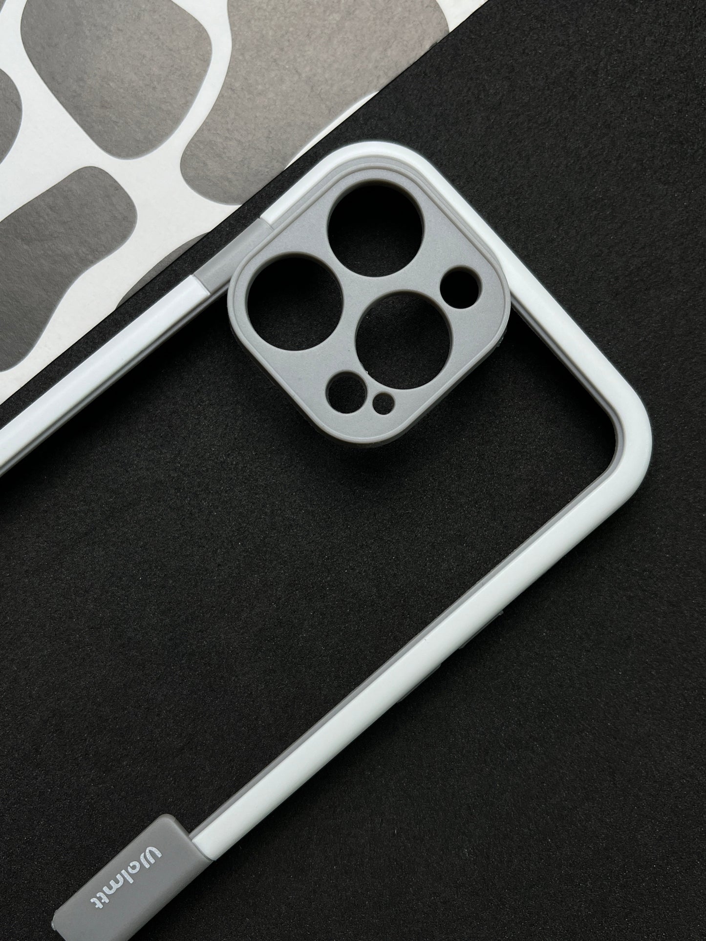 Walnut White Bumper ring for iPhone