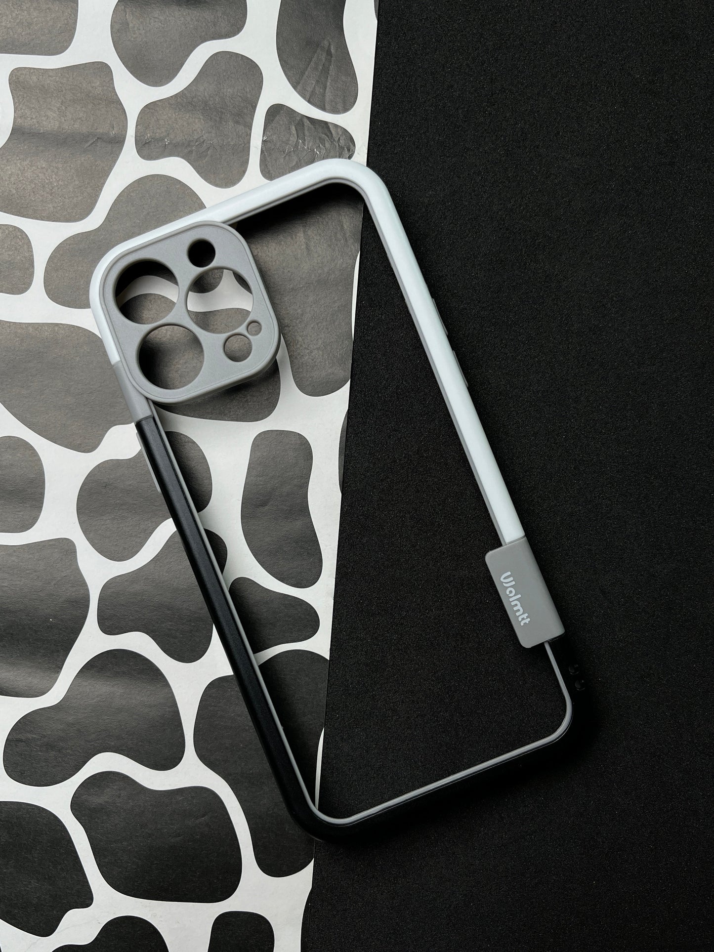 Walnut Black White Bumper ring for iPhone