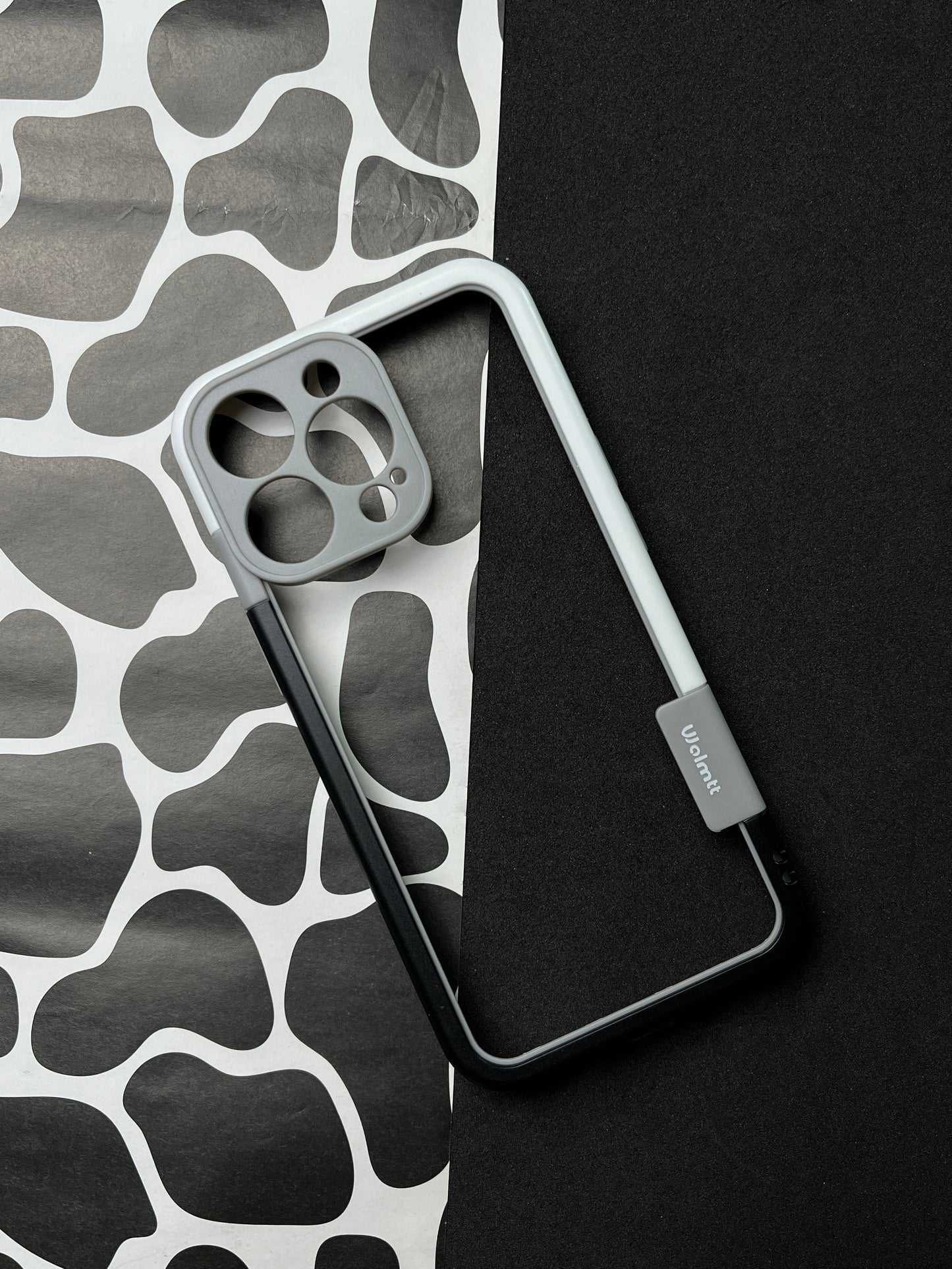 Walnut Black White Bumper ring for iPhone