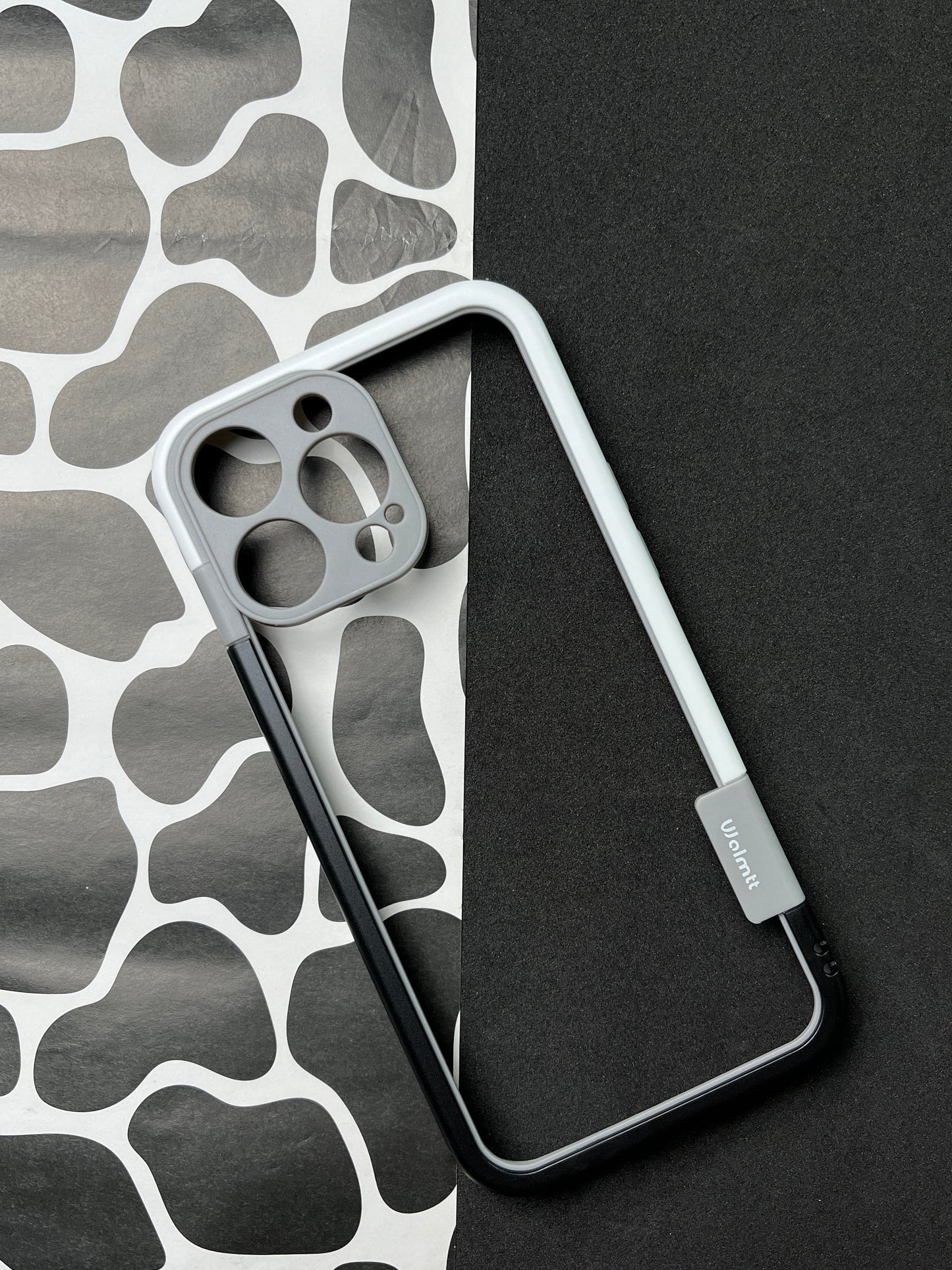 Walnut Black White Bumper ring for iPhone