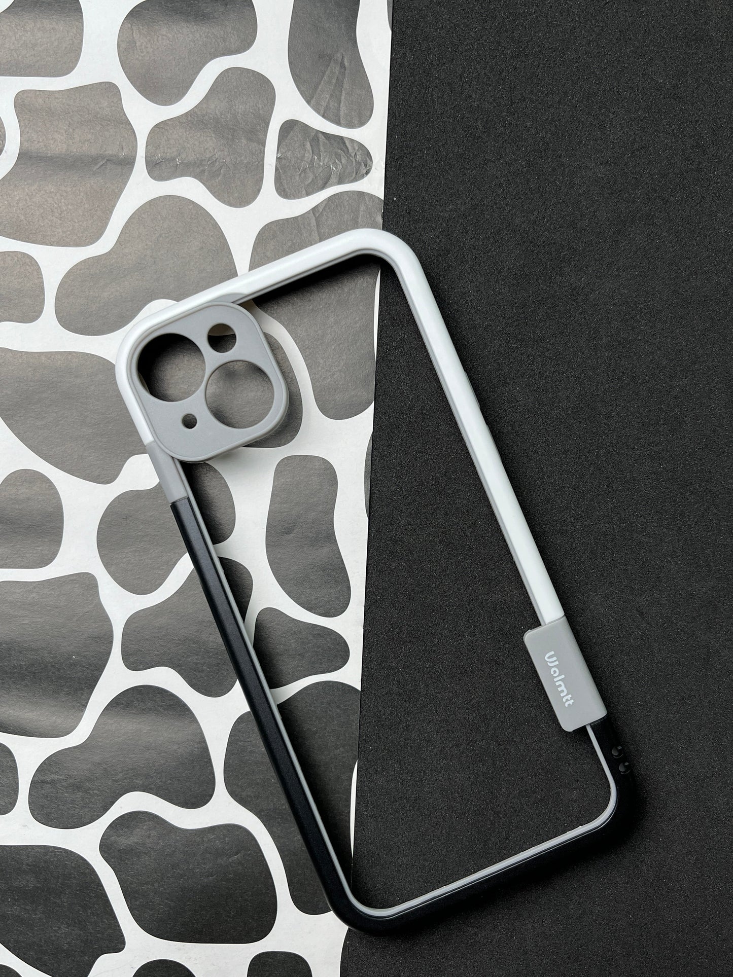 Walnut Black White Bumper ring for iPhone