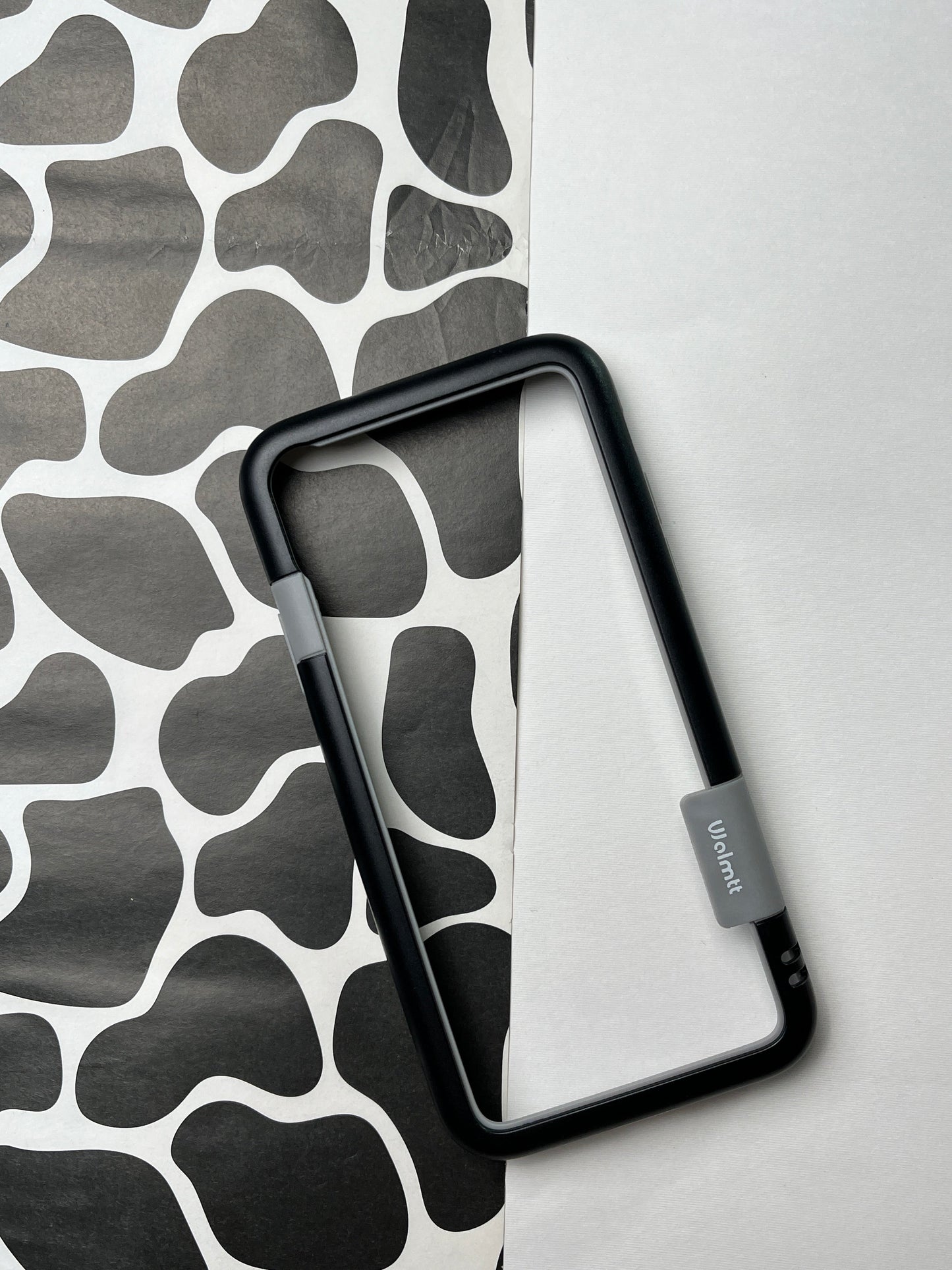 Walnut Black Bumper ring for iPhone