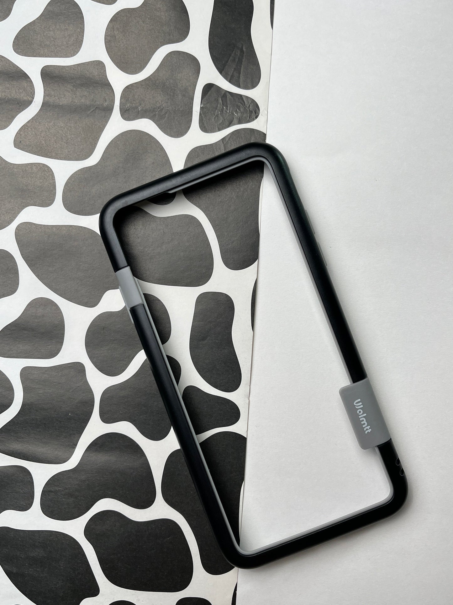 Walnut Black Bumper ring for iPhone