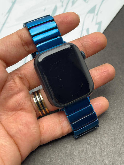 Premium Blue Ceramic Strap with Stainless Steel Butterfly Buckle for Apple Watch